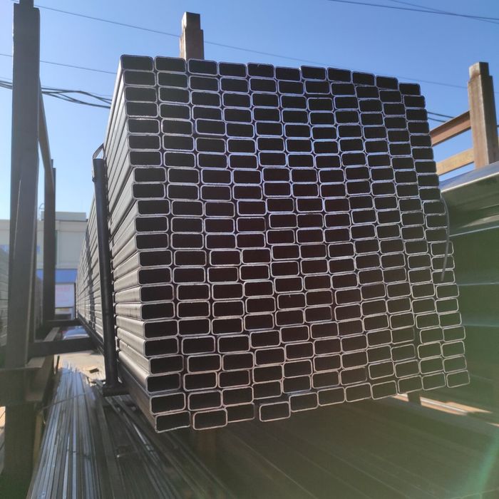 Труба квадратная по низкой цене Квадрат