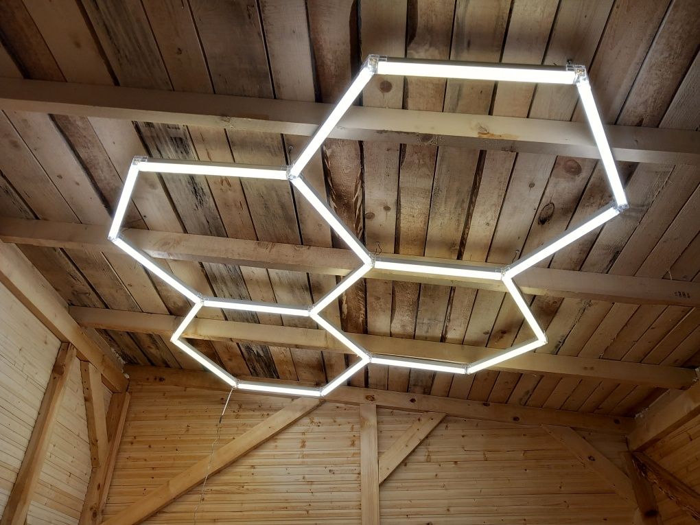 Хексагонални LED лампи  ТОПЛА ЖЪЛТА СВЕТЛИНА  -3000 К