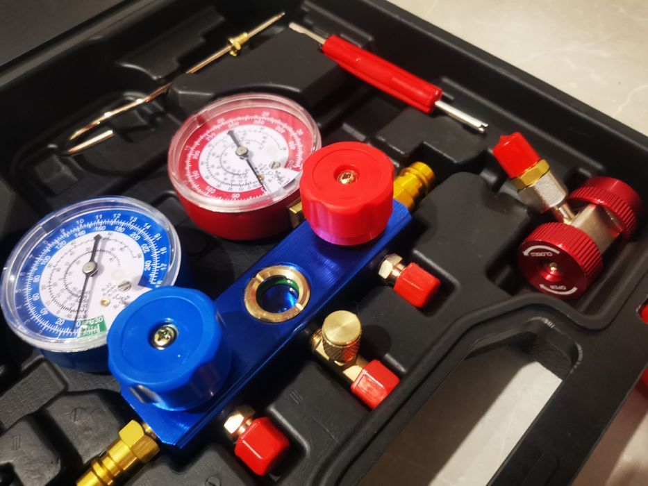 Set trusa baterie manometre verificat freon/clima auto, AC