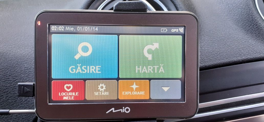 Vând GPS MIO5400LM