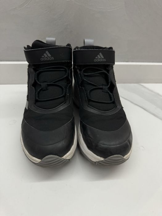 Зимни боти Adidas, номер 35.5