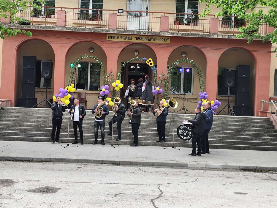 Dj Ди джей,Озвучаване, озвучителна техника под наем!