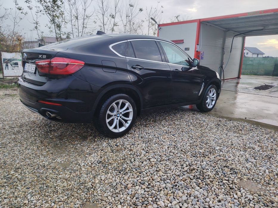 BMW x6 fab 2015 141000km