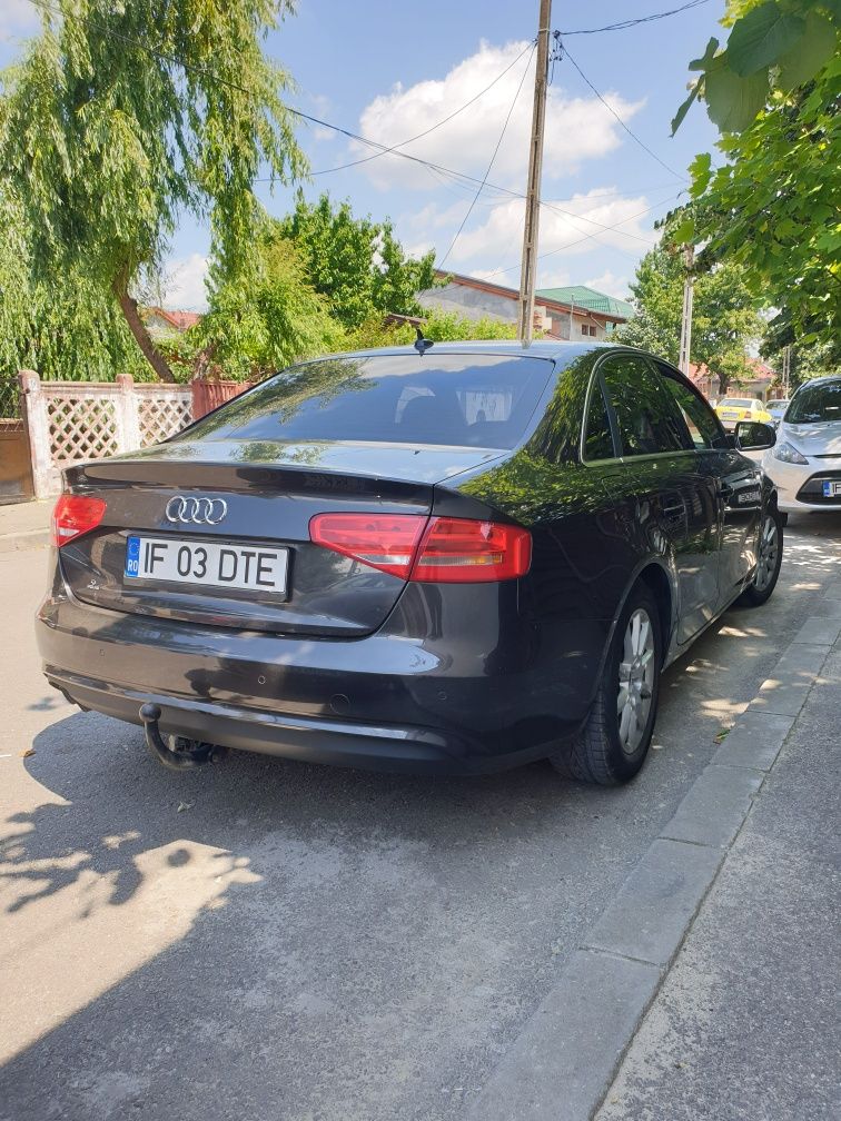 Vand Audi A4 B8 2013