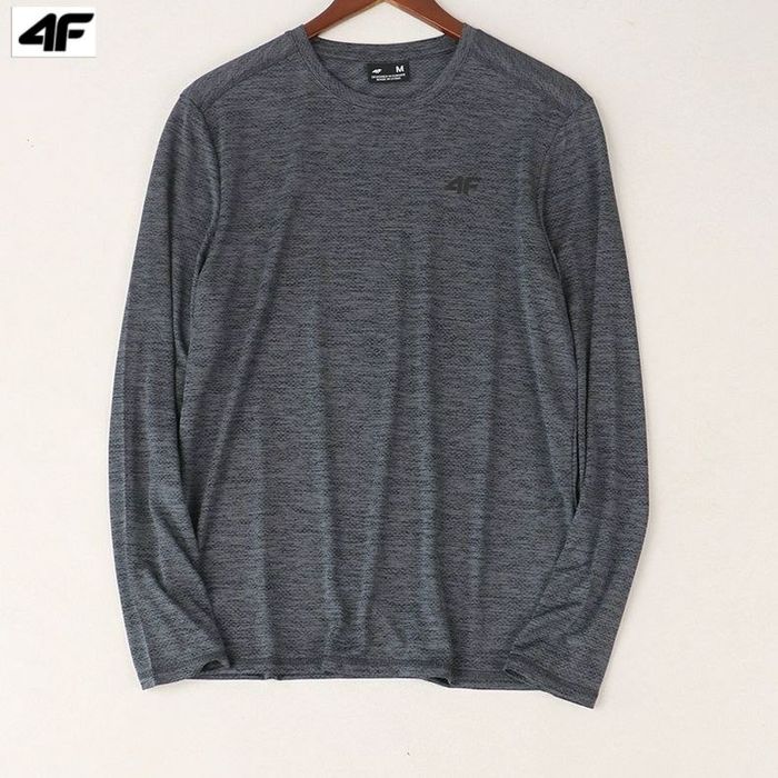 4F (Польша) – термофутболока