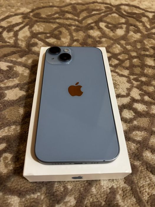Vand iPhone 14, 128gb, impecabil, factura+ huse