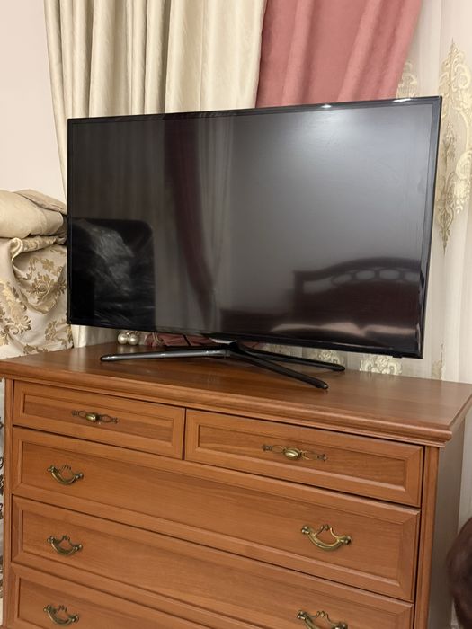 Телевизор Samsung, диагональ 46