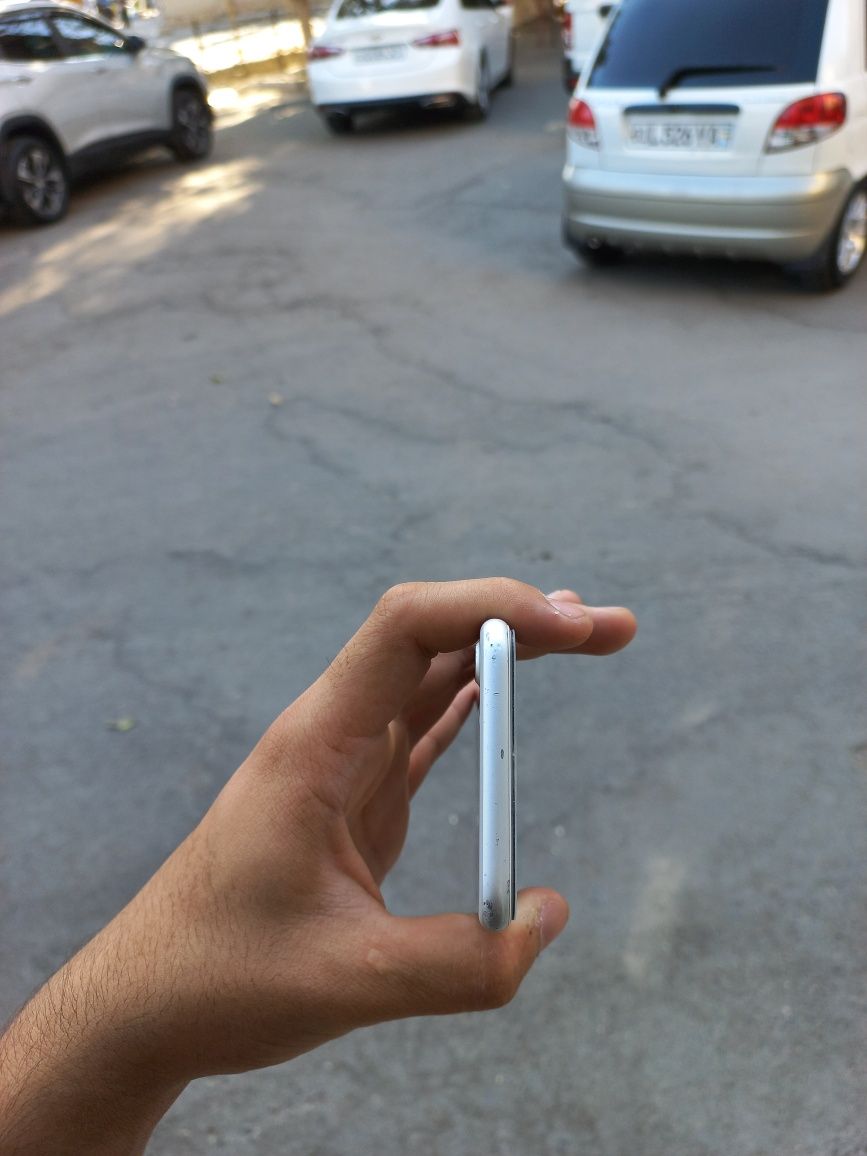 IPhone 7 ideal srochno