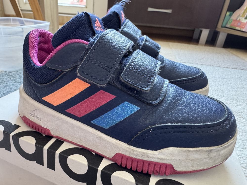 Маратонки Adidas