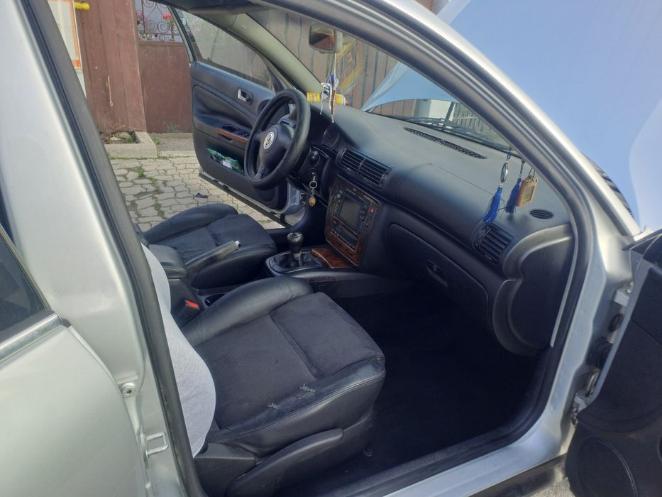 Vand vw passat b5.5 fab 2003motor 1.9tdi 131cai Avf 6+1cv fiscal la zi