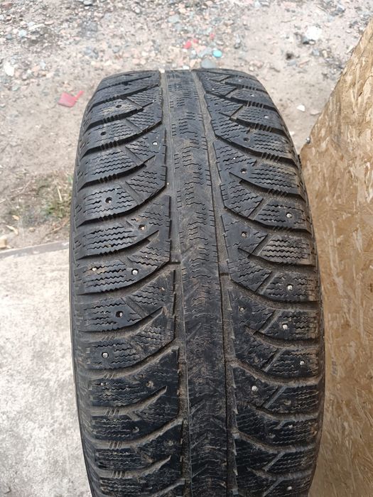 Резина зимняя бриджстоун