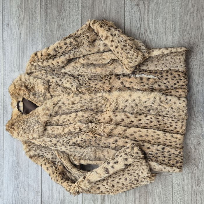 Blana de ocelot scurta