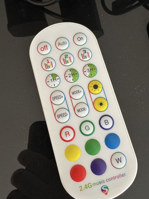 Lumini LED RGB cu telecomanda