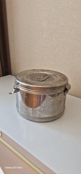 Продам бикс медицинский