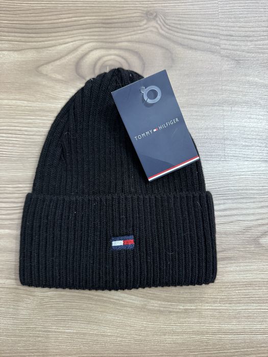 Caciula Tommy Hilfiger - Noua cu eticheta