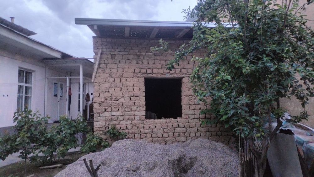 Uchaska sotiladi chilonzro