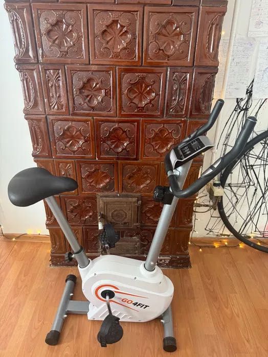 Bicicleta fitness interior