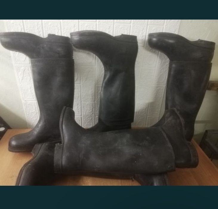 Сапоги ссср новые 1000 тг за одну пару