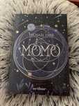 ,,Momo” de Michael Ende, editura arthur.
