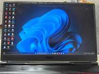 Лаптоп  MSI GL75 95D