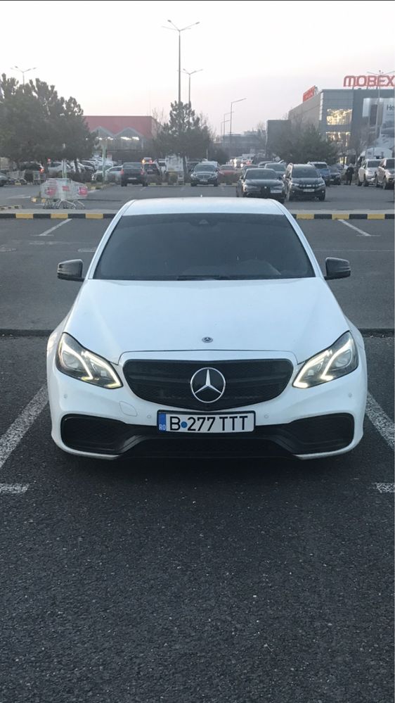 Mercedes e class,an 2015 pachet e 63 amg alb perlat,superb