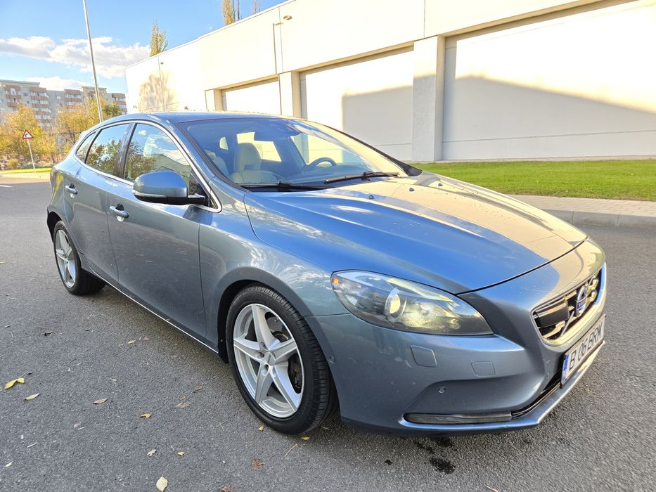 Volvo V40 2.0 D Automat Extra Full Propietar Stare Perfecta  Variante