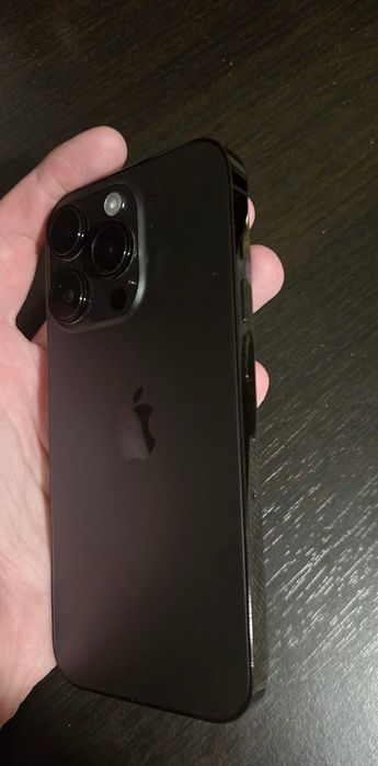vând IPHONE 14 pro
