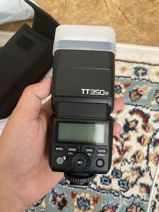 Вспышка на фотоаппарат