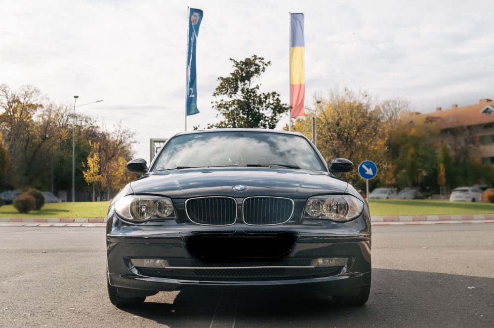 Vand BMW seria 1 benzina cu km reali
