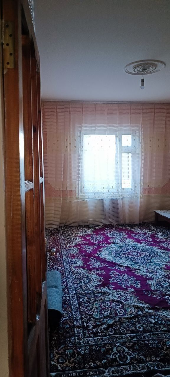 Аренда квартира сергели-5. 2/2/9 боллагаем берилади