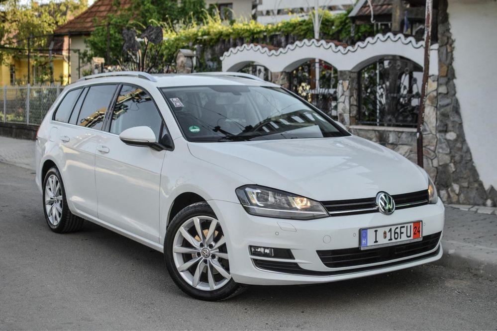 Volkswagen Golf VII 2.0Tdi 150Cp—2017-Highline-BiXenon-Distronic-Navi-