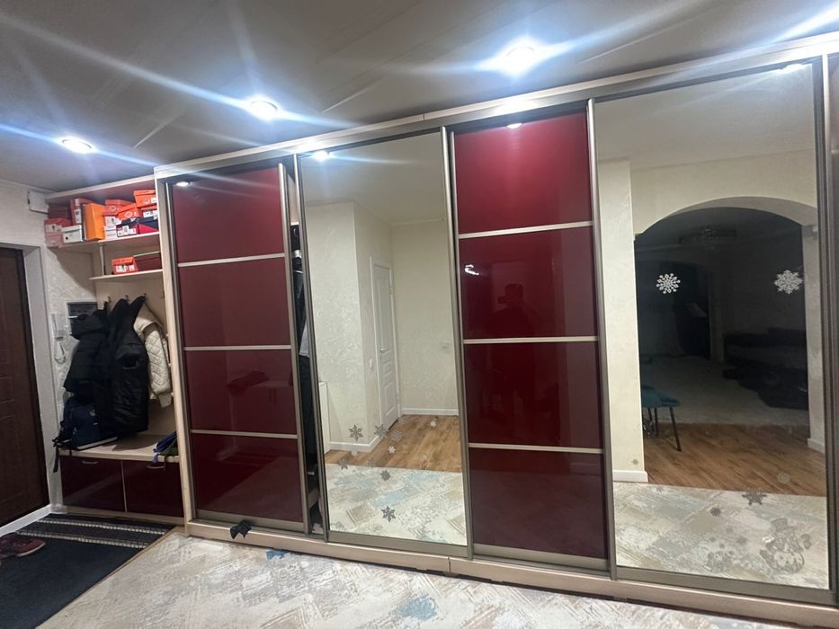 Продам шкаф длинный