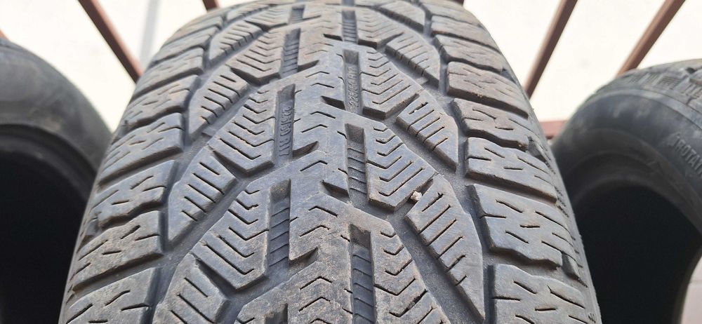 4 cauciucri iarna 225/50/R17