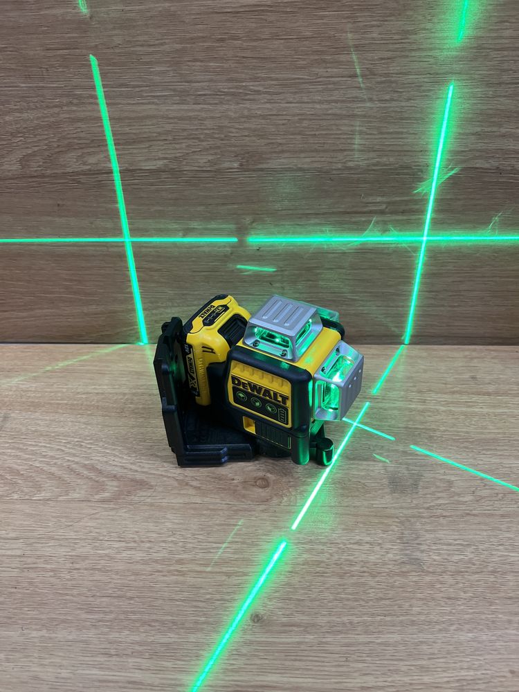 Laser dewalt DCE089G 360grade