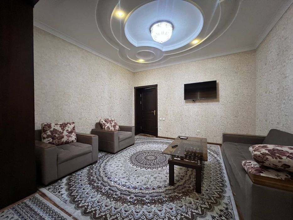 Сдаётся 3-х комнатная квартира по улице Шота Руставелли, Соцгород.