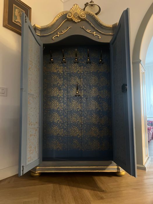 Șifonier lemn masiv recondiționat și pictat