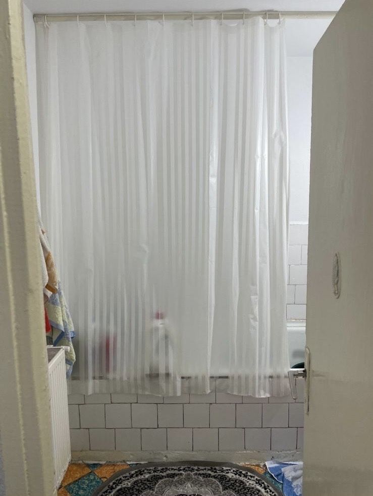 Apartament 3 camere decomandat, et. 4/4 cu acoperis