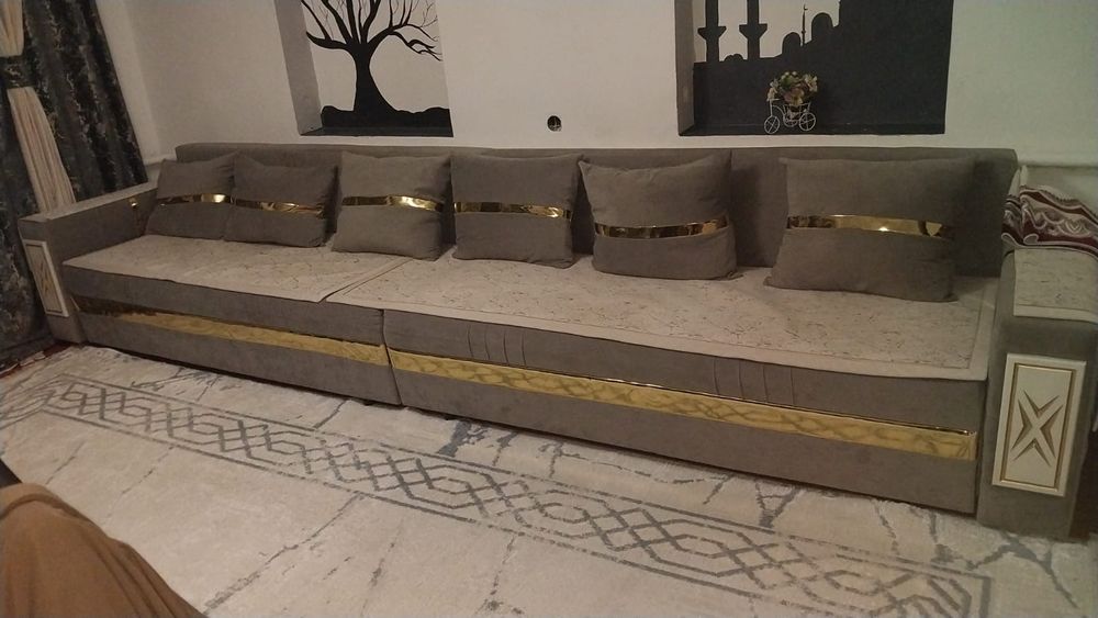 Продам диван состояние отличное  новый