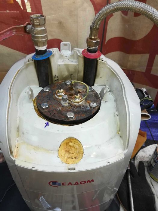 елдом 10 литрово бойлерче