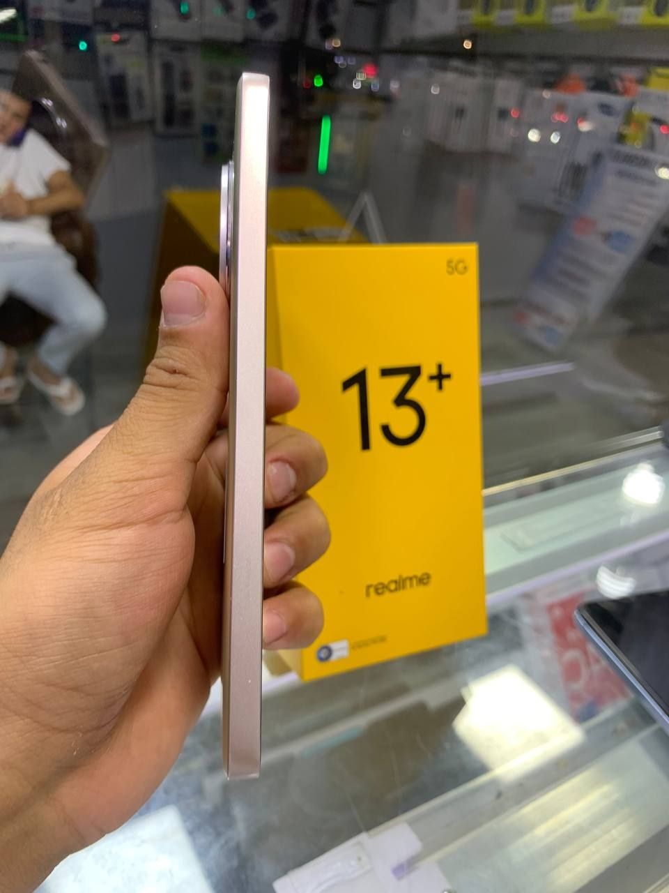 Realmi 13+ 5g 256 gb arzoon