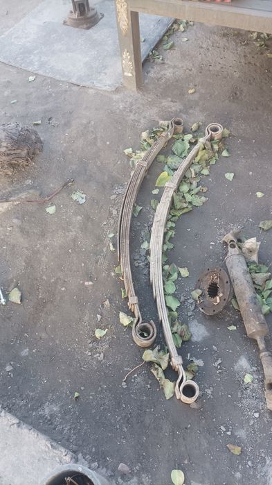 Ресор сотилади уаз 469 . 2 та пачка!