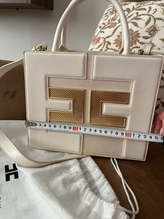 Продавам чанта Elisabetta Franchi