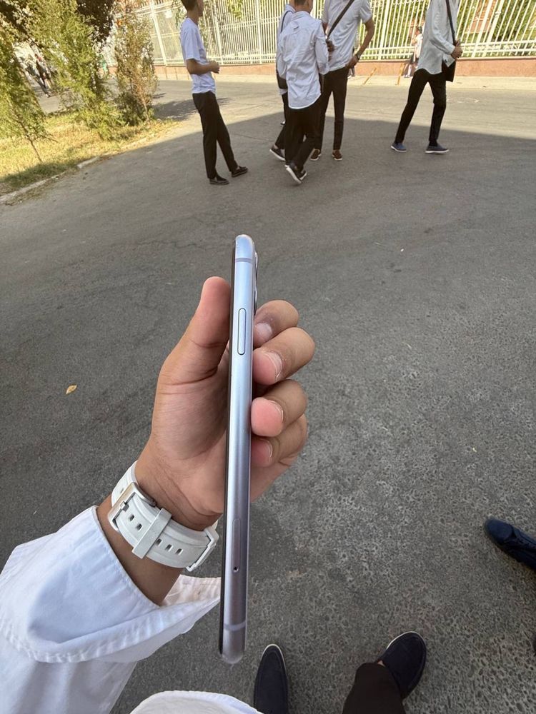 Iphone 11 idyall