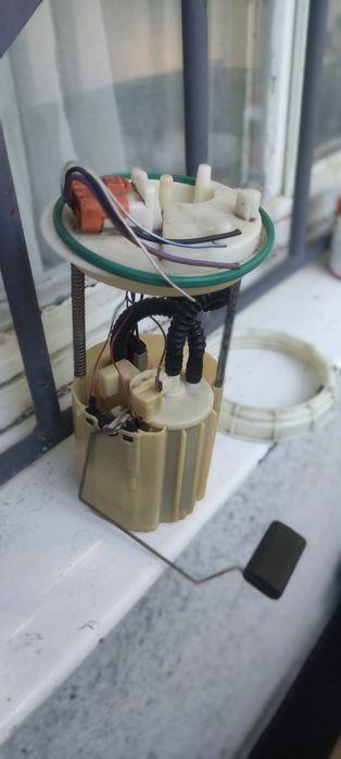 Бензинова помпа за Фият Стило 1.6, 1.8-16V