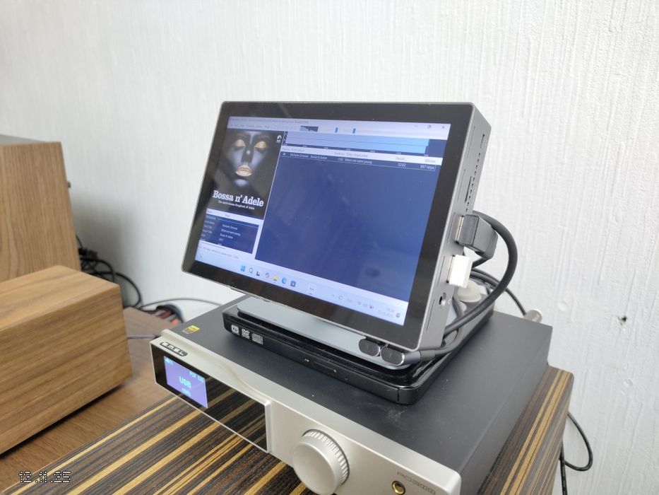 Мини компьютер с тачскрином Higole f7b pro