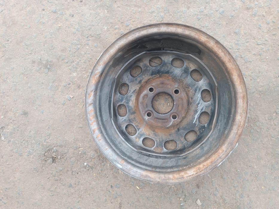 Диск штампованный R14