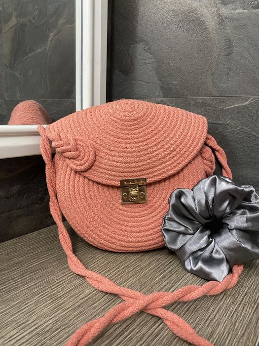 Ръчно изработена чанта