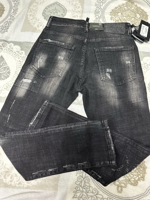 Blugi Dsquared2 model nou de dama