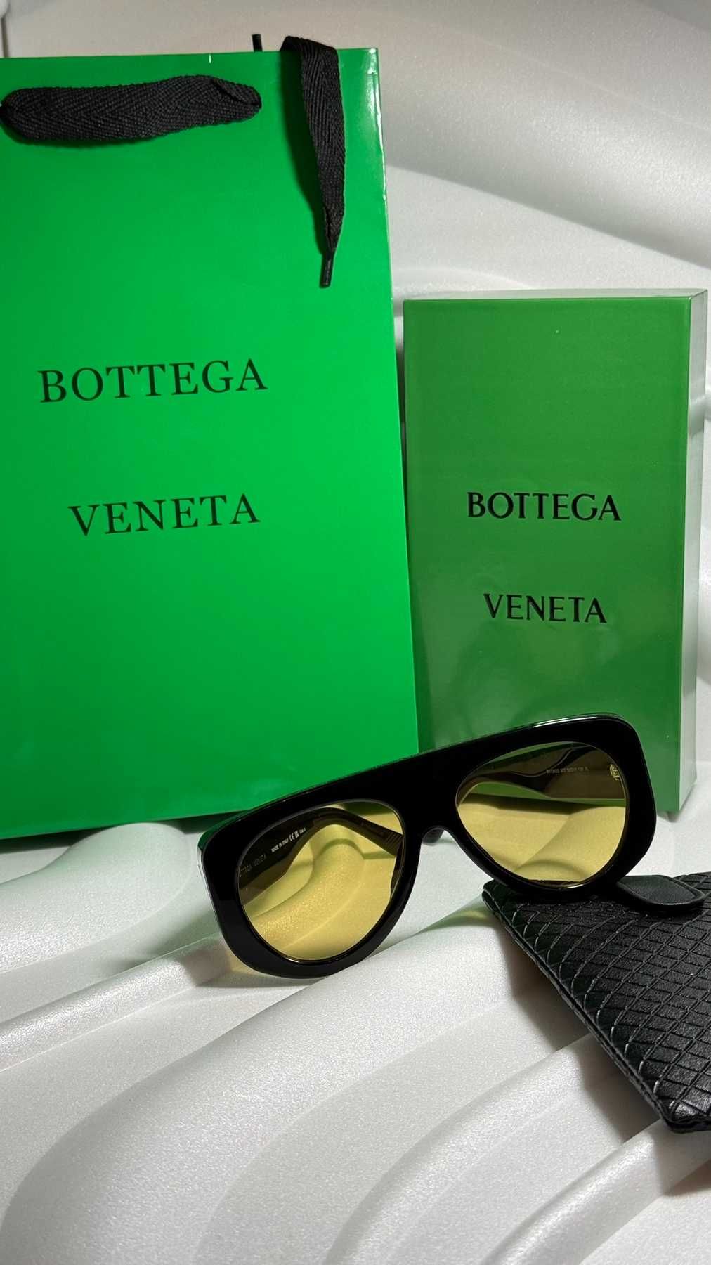 Bottega Veneta BT 1362 004 SHINY BLACK