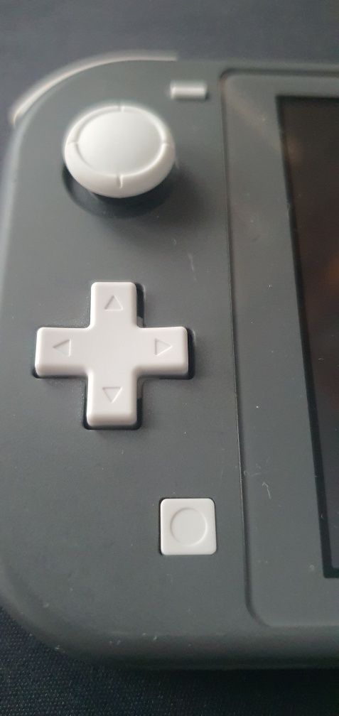 (VANDUT) Nintendo Switch Lite 32GB